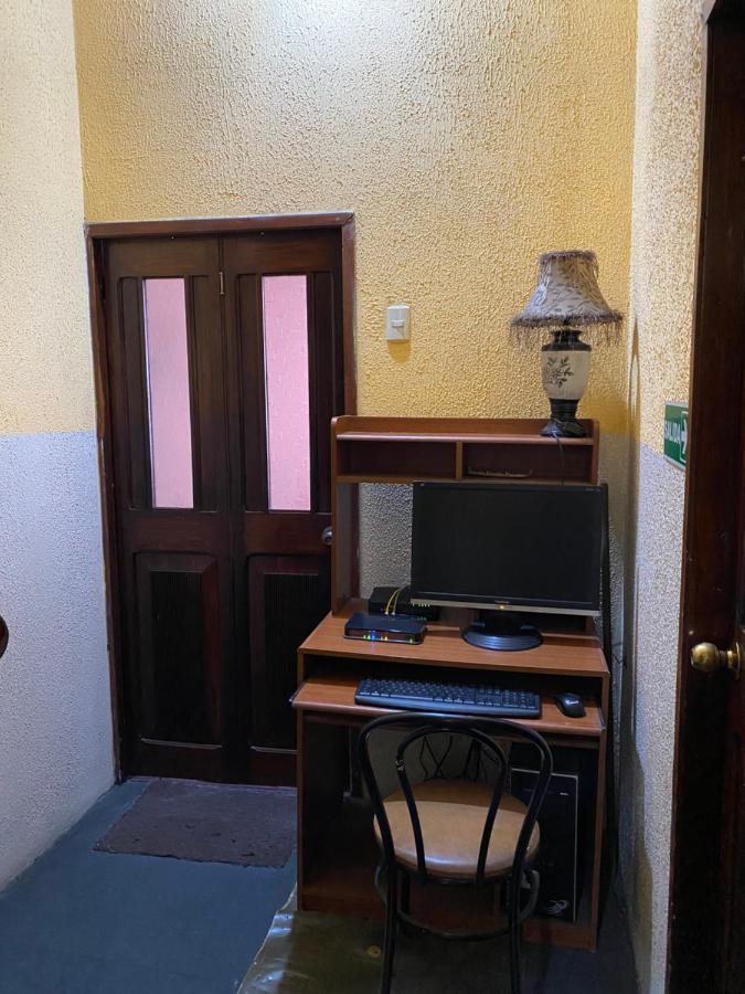 Hostal Puerto Azul マンタ エクステリア 写真